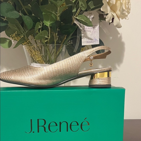 J.Renee Gold Textured Slingback Heels - Picture 4 of 7